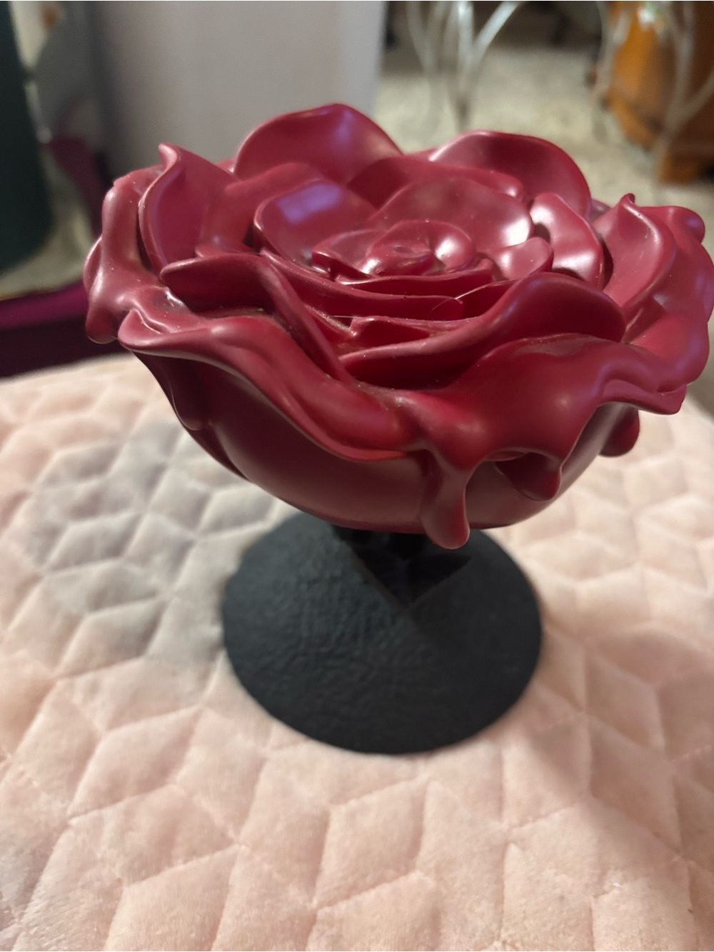 Bath and Body works single wick rose candle holder stand